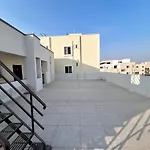 Mee Homes Madhapur Family Stay Fully Furnished 2 Bhk Premium Flats Pent House