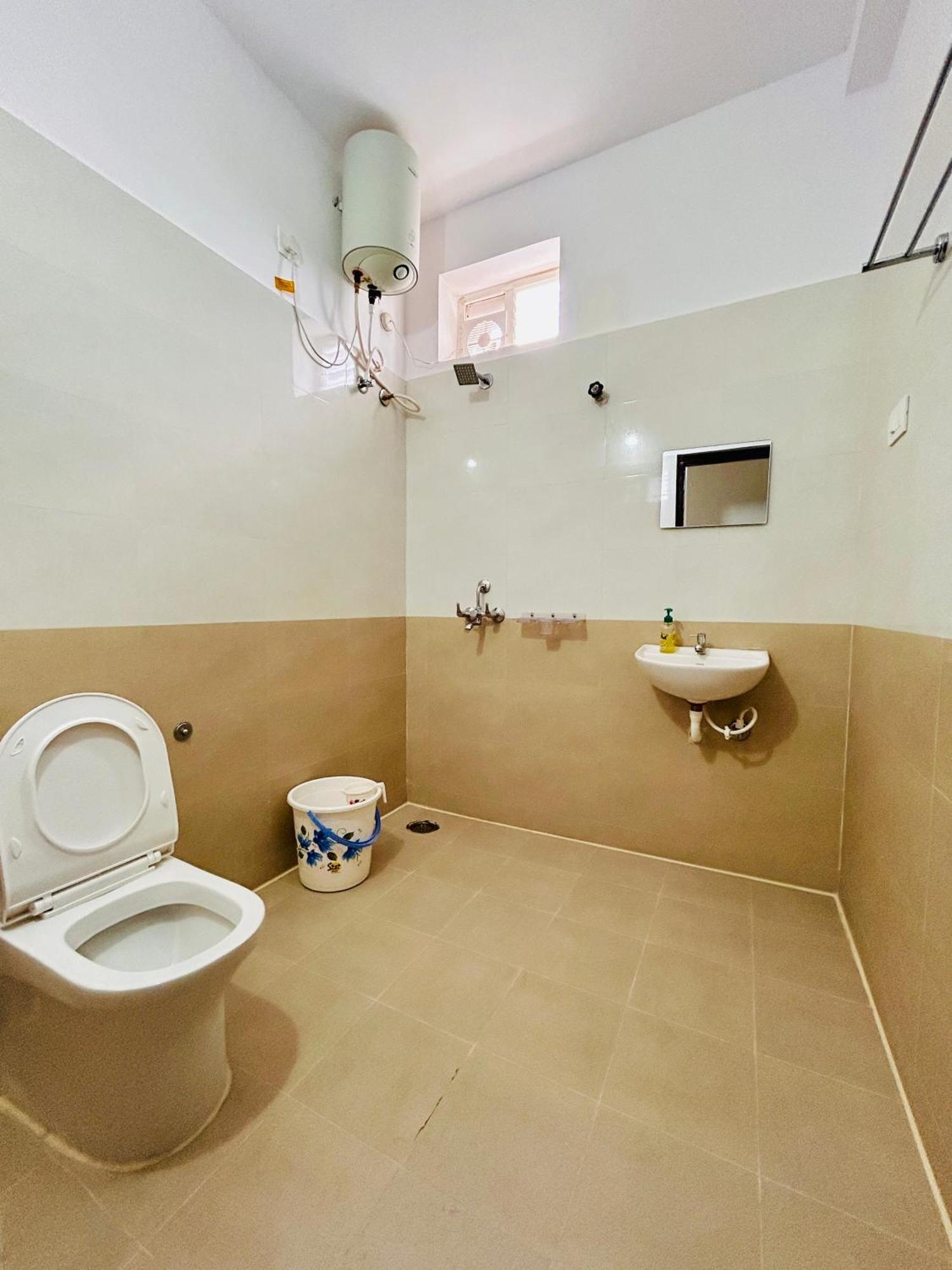Apartment Mee Homes Madhapur Family Fully Furnished 2 Bhk Premium Flats Pent House Hyderabad