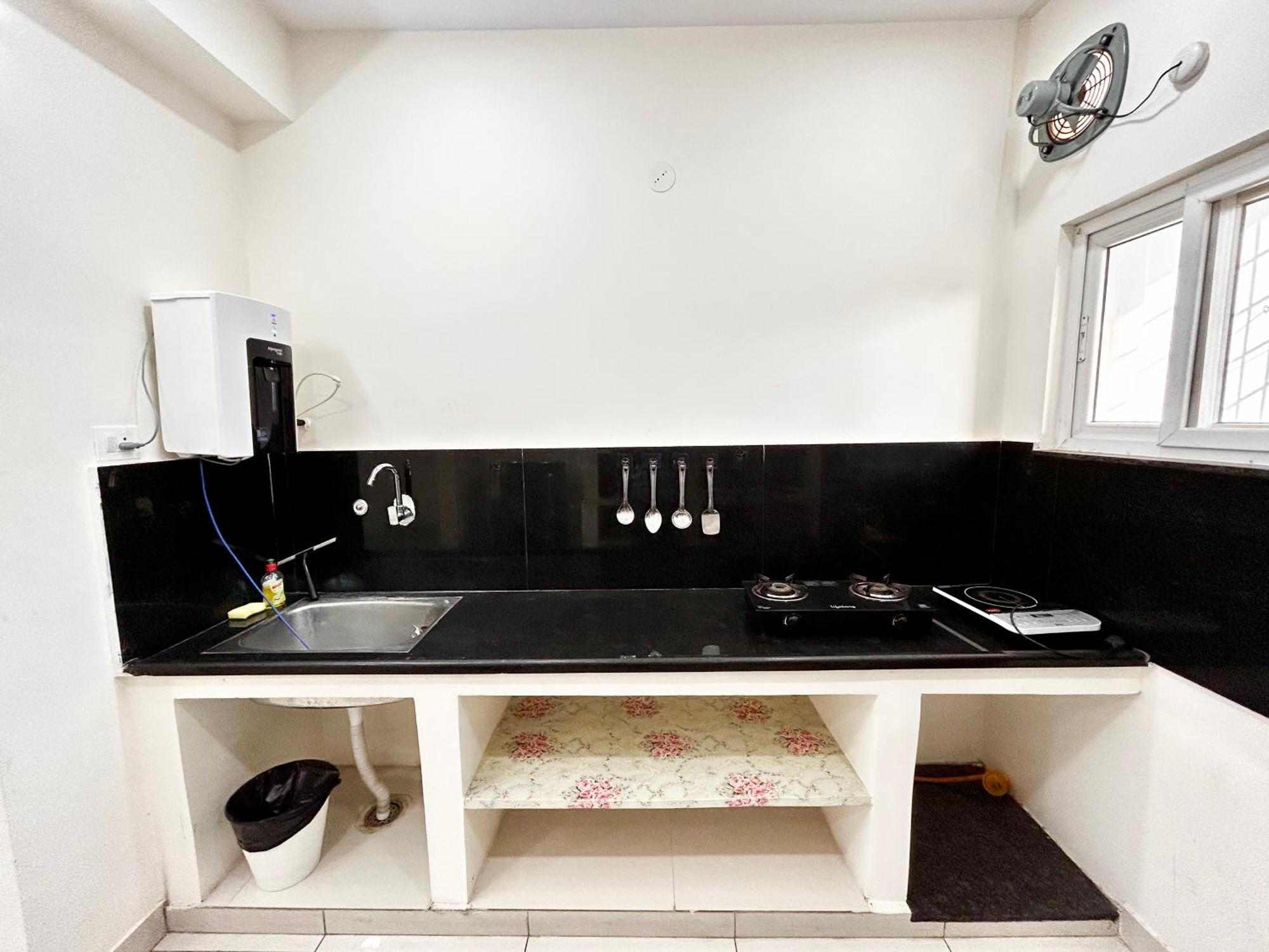 Apartment Mee Homes Madhapur Family Fully Furnished 2 Bhk Premium Flats Pent House